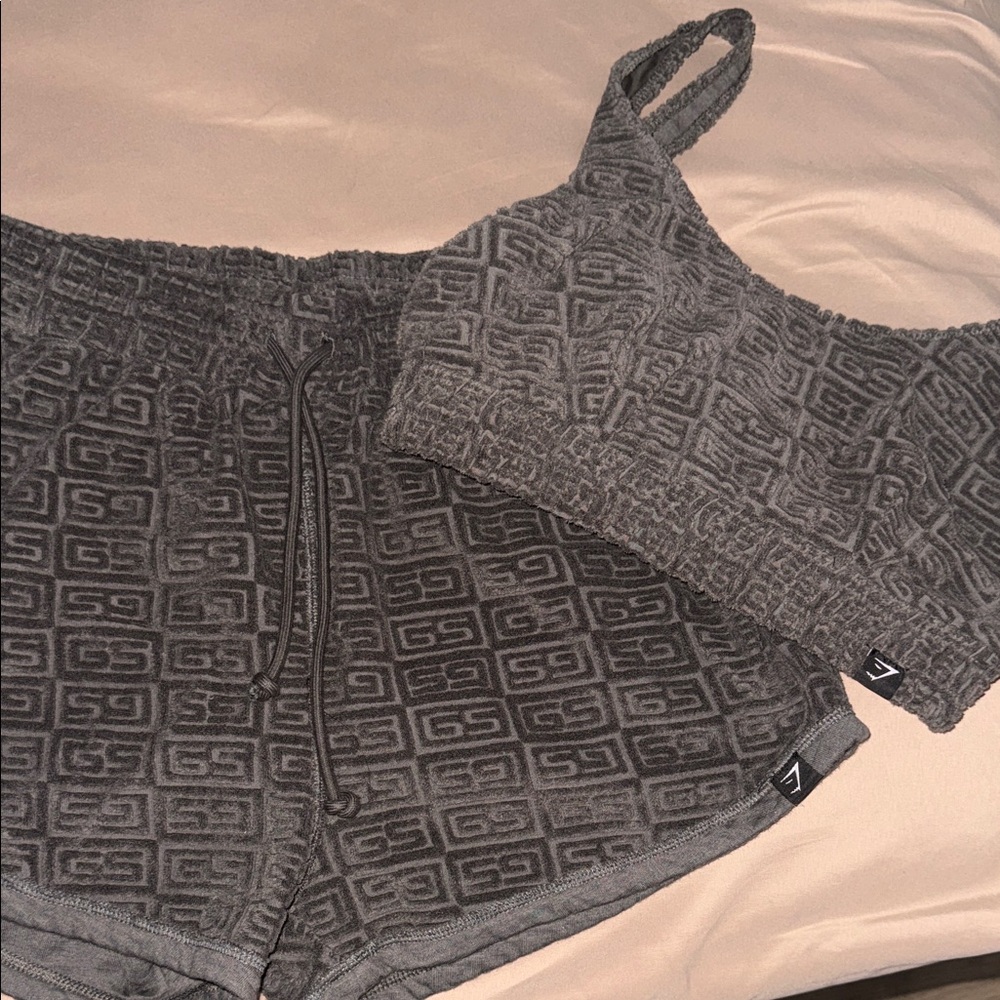 NWOT Gymshark Charcoal Gray Textured Bralette & Shorts Set